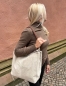 Preview: SHOPPER BAG SUEDE STONE aus Veloursleder mit großzügigem Stauraum und Kurzgriffen Preview: SHOPPER BAG SUEDE STONE aus Veloursleder mit großzügigem Stauraum und Kurzgriffen