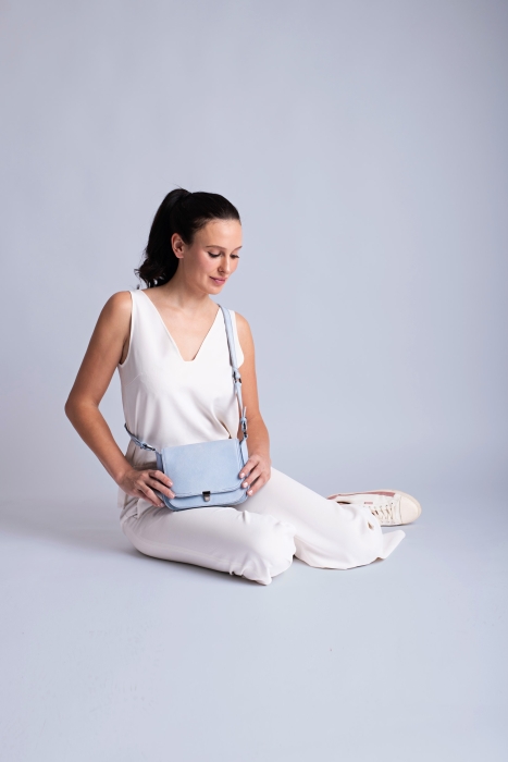 JULE LIGHT BLUE