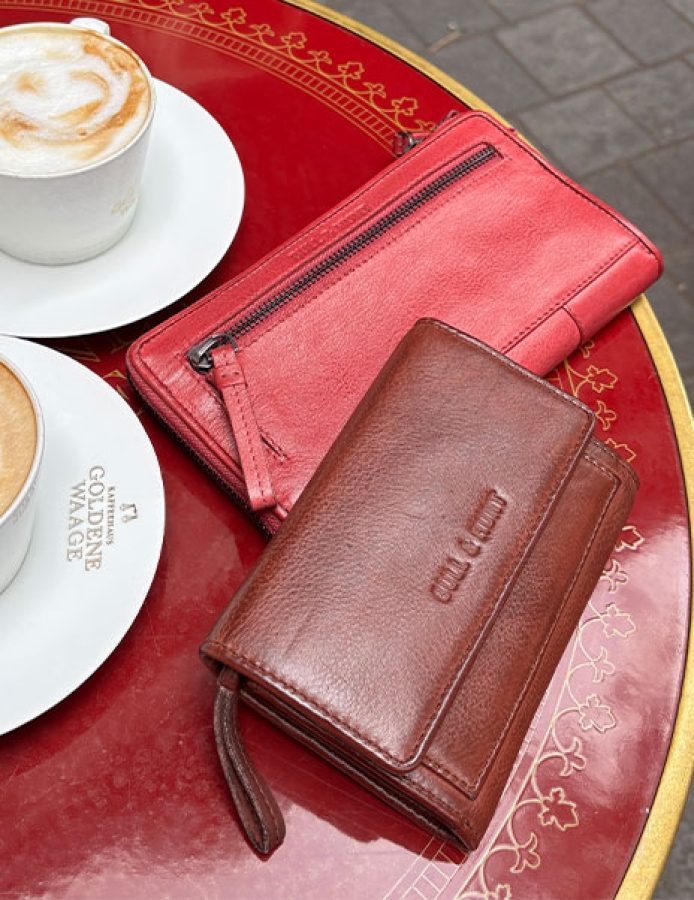 MIDI FLAP WALLET COGNAC MIDI FLAP WALLET COGNAC
